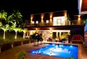 Villa de luxe en Martinique de nuit.jpg
